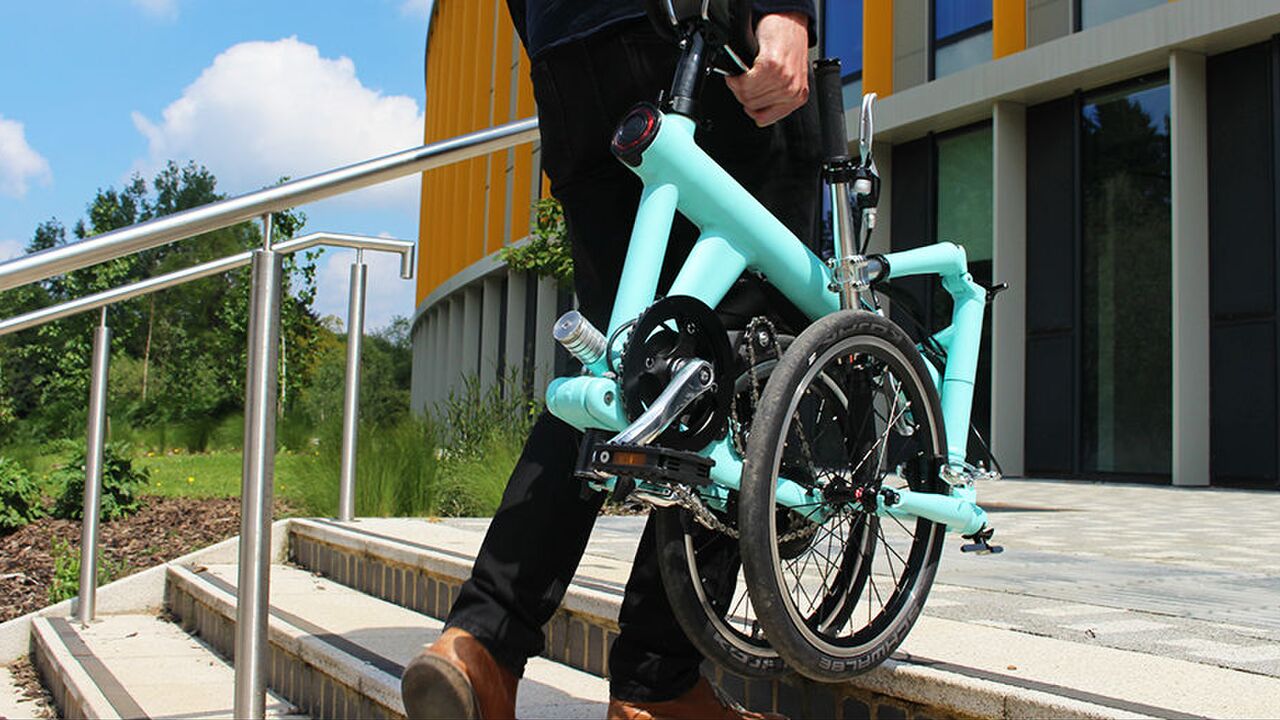 Illustratie voor: Deze opvouwbare e-bike is enorm licht in beschikt over alle functionaliteiten