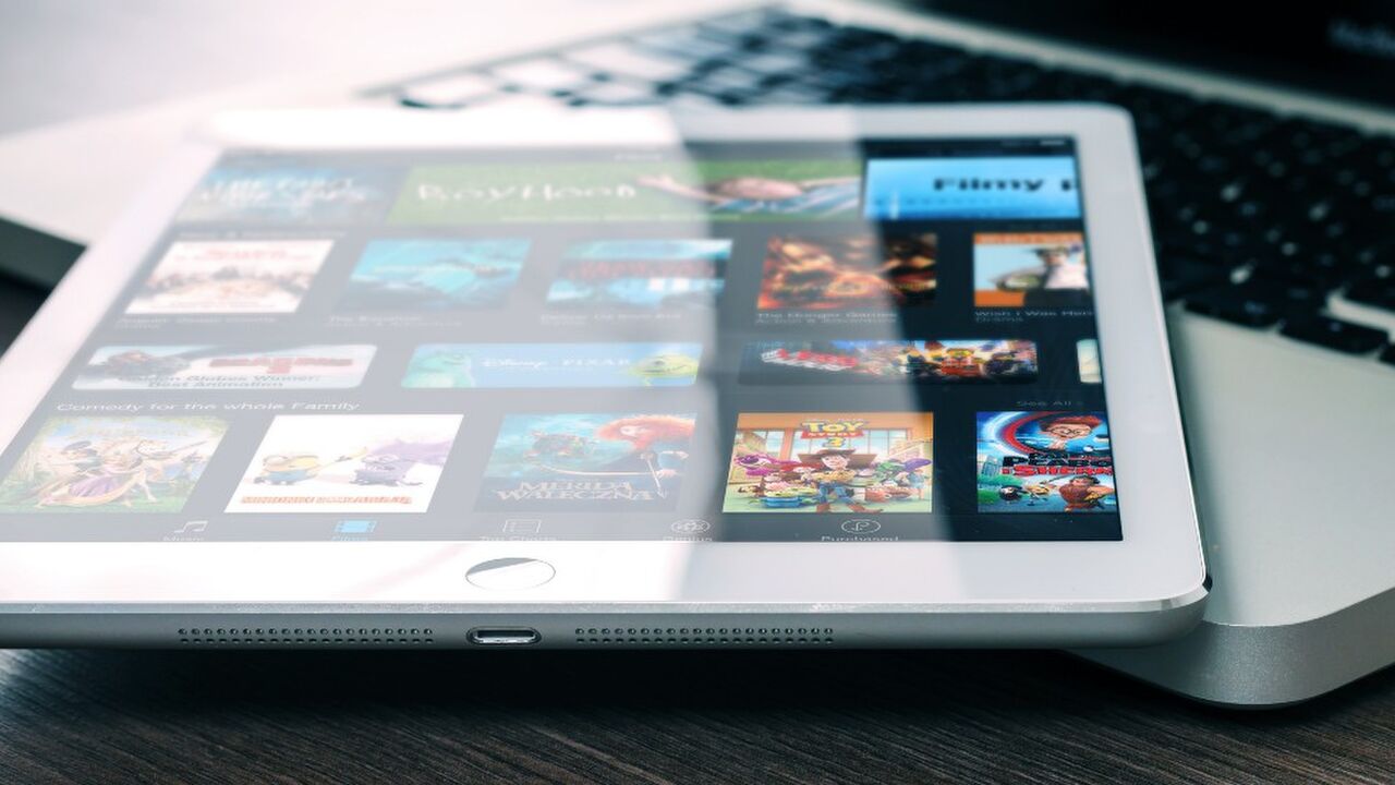 zoveel films en series staan er op Netflix