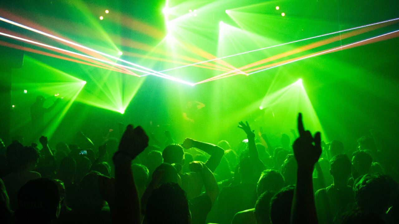 Nachtclubs open