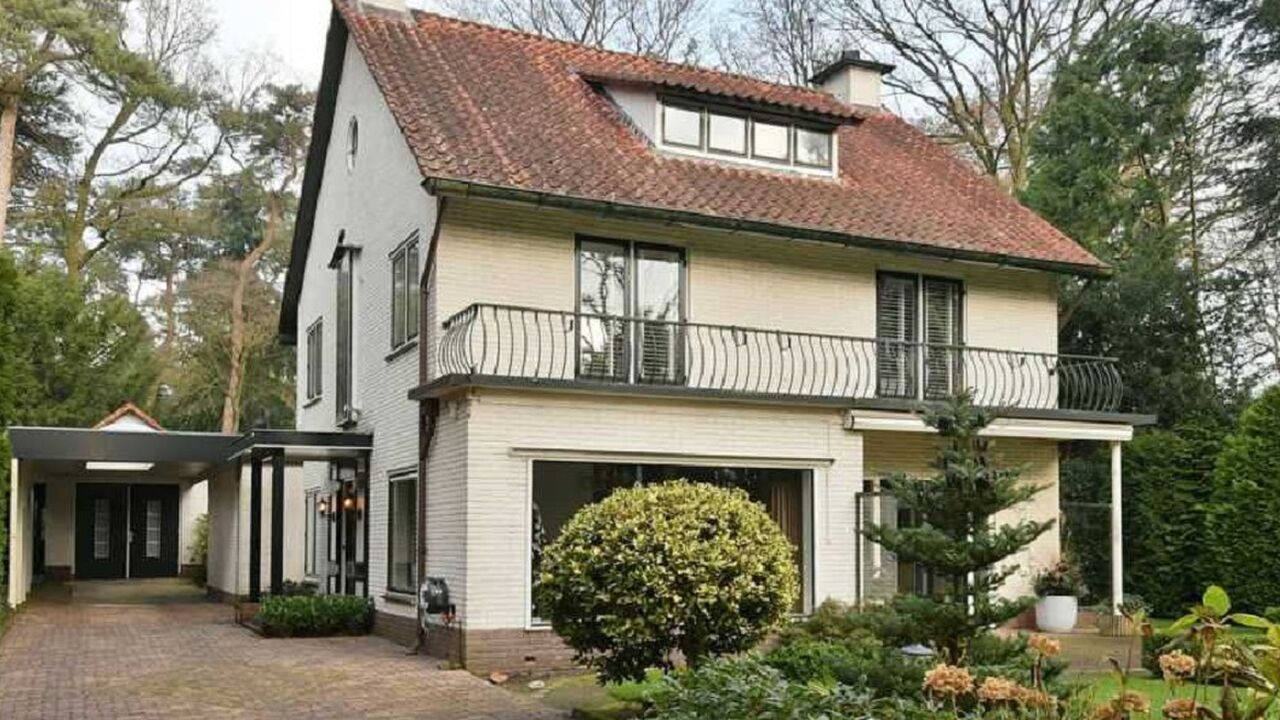 rudolph villa header