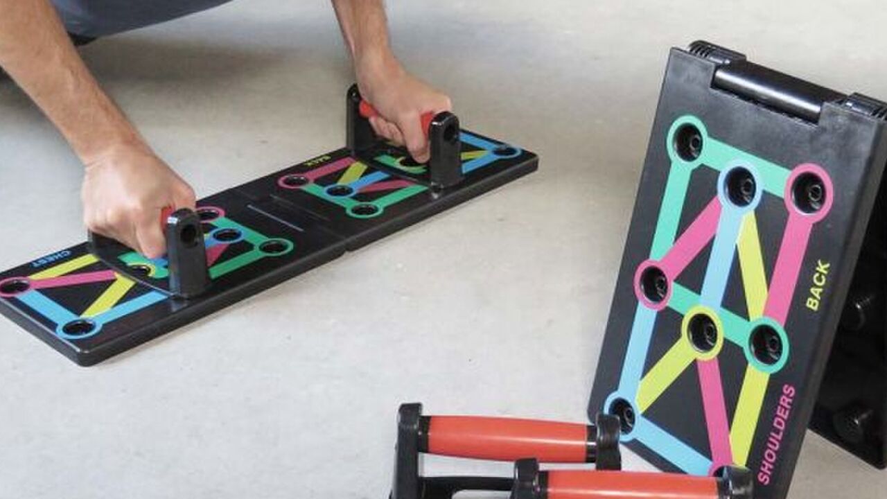 push-up board