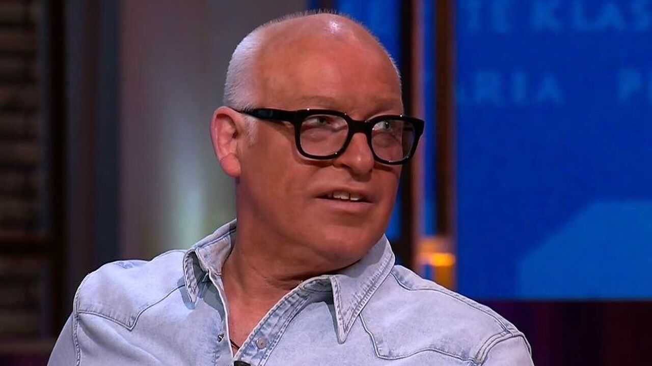 zo rijk is rene van der gijp vermogen salaris