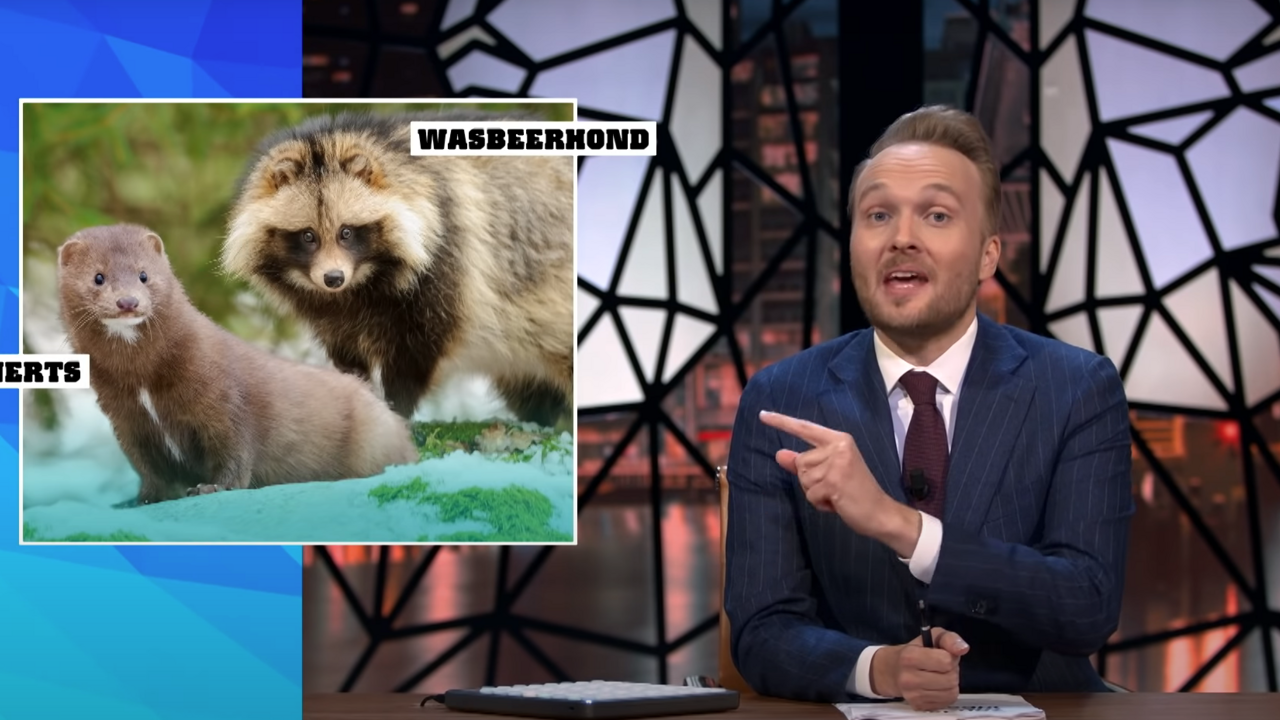 Zondag Met Lubach wasbeerhond bontkraag