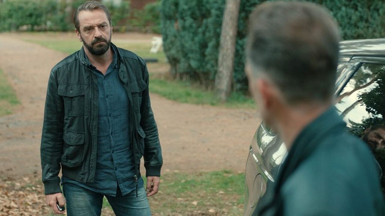 Illustratie voor: Undercover seizoen 3: alles wat we weten over de cast en releasedatum op Netflix