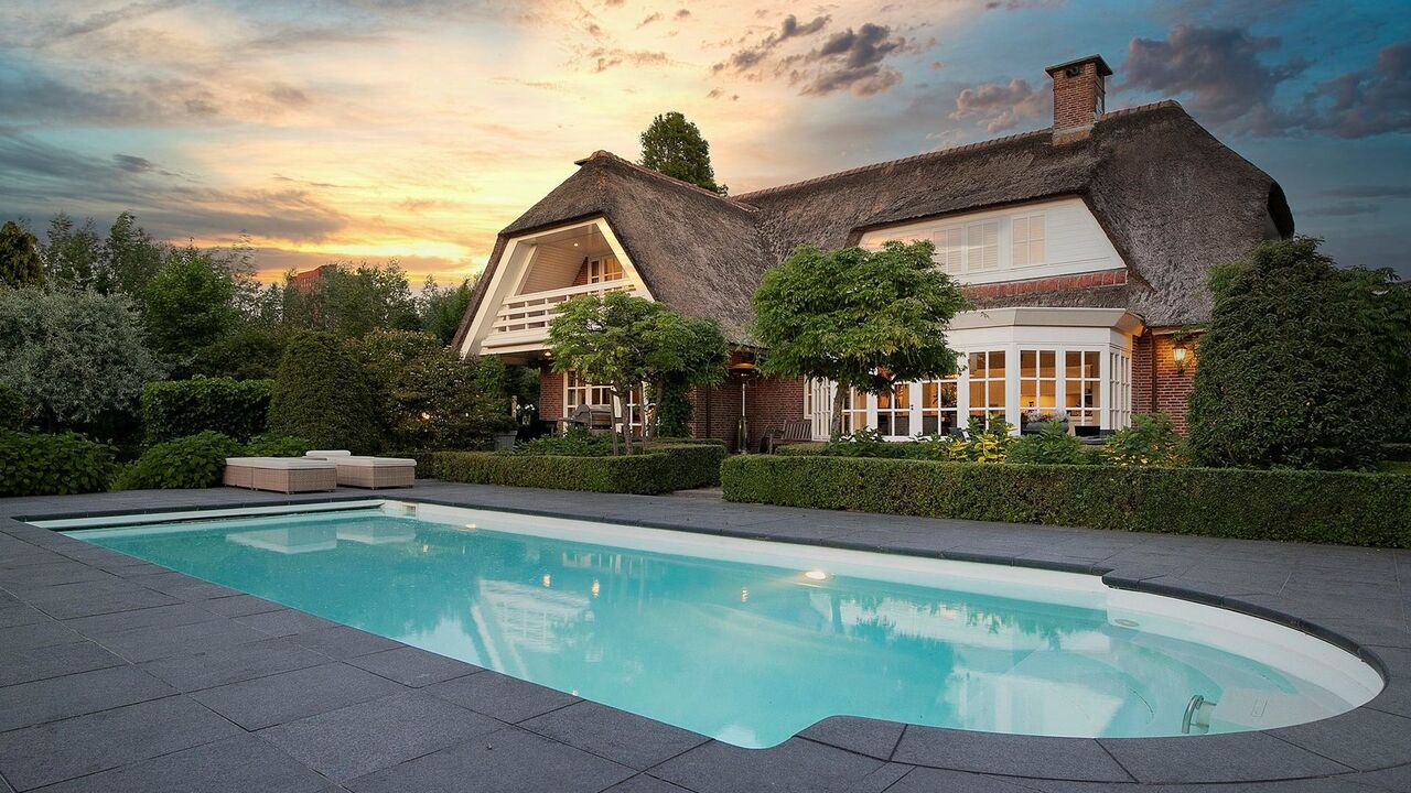 Funda huis met golfbaan villa luxe