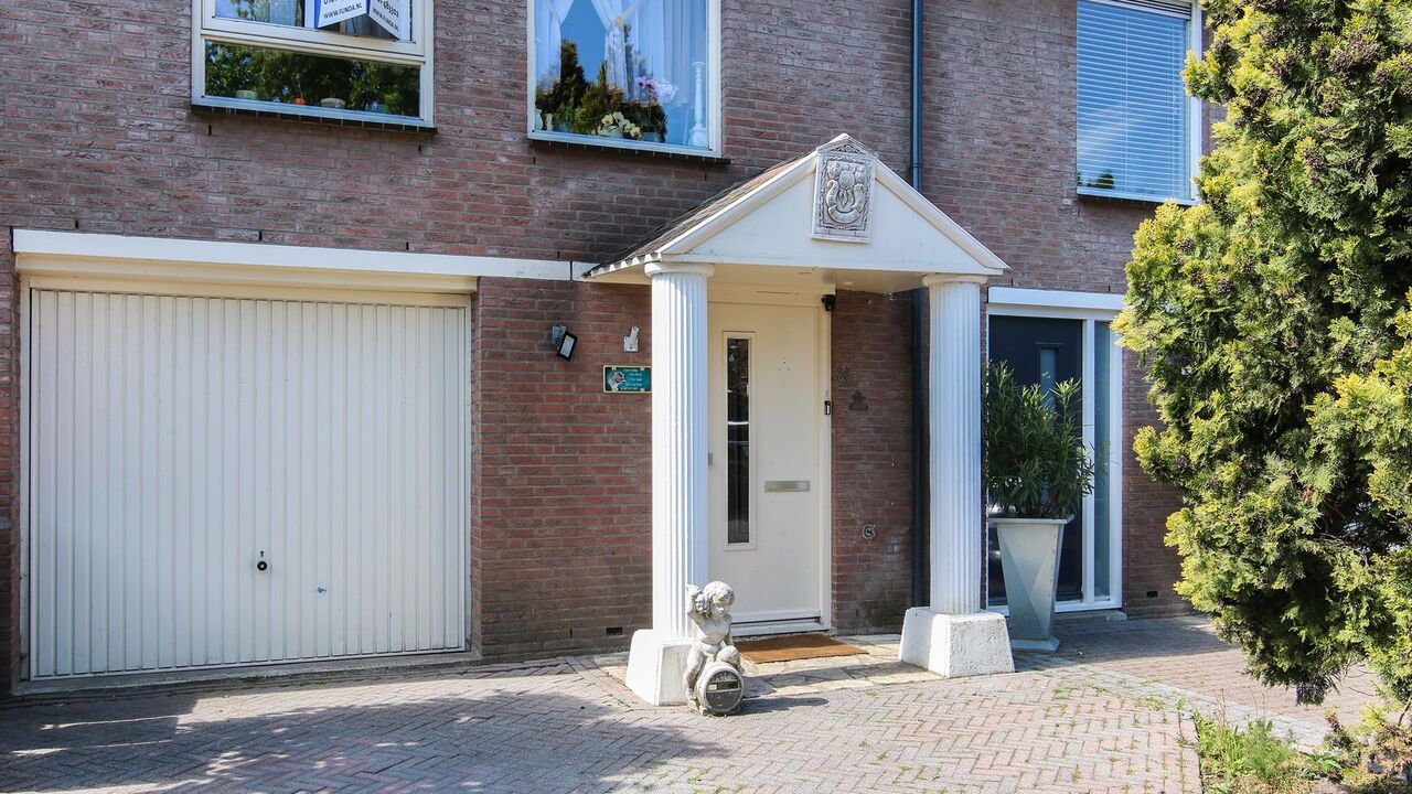 rijtjeshuis funda Brielle