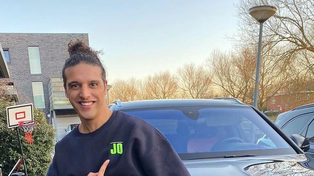 Auto van Ali B