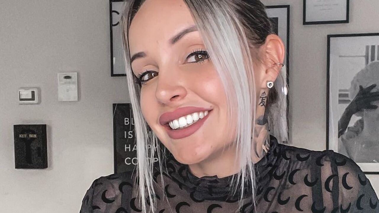 Temptation Island Pommeline plaatst badkamer-foto in Instagram volgers staan perplex-2