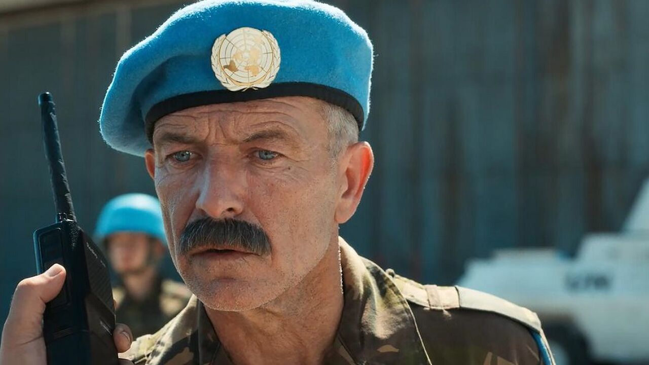 Illustratie voor: Quo Vadis, Aida is een Oscargenomineerde film met Raymond Thiry