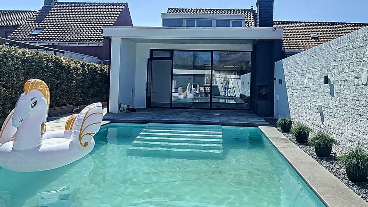 Deze Funda-woning in Zeeland is hét ultieme vakantiehuis in eigen land