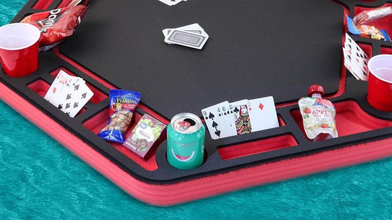 pokertafel zwembad