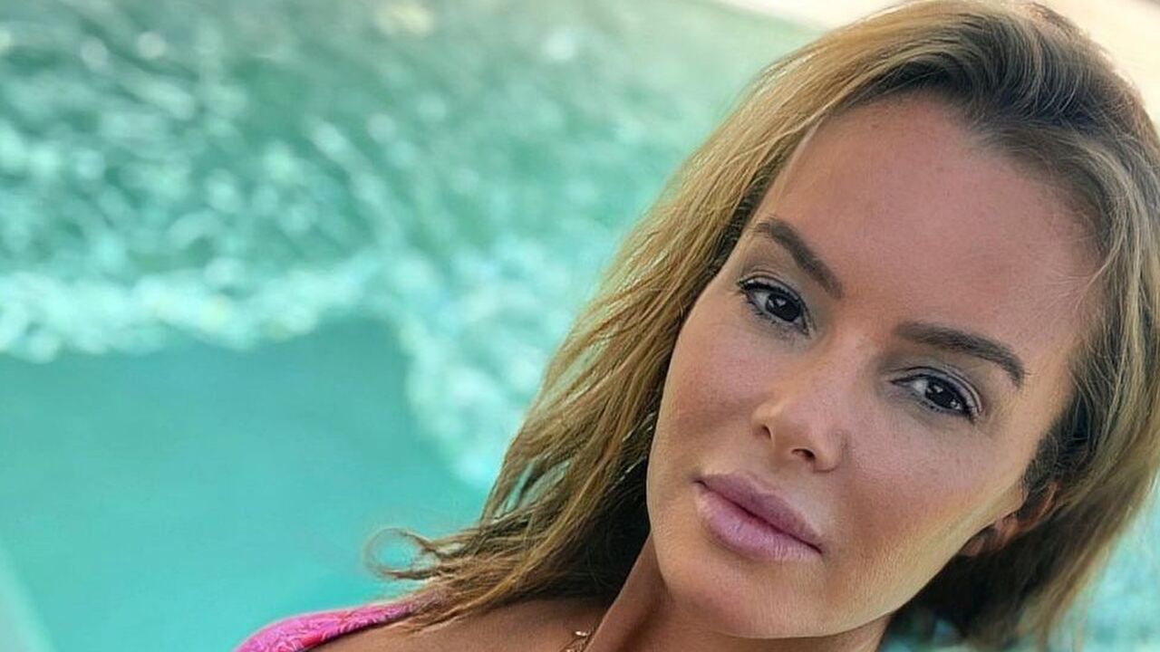 Amanda Holden Instagram bikini