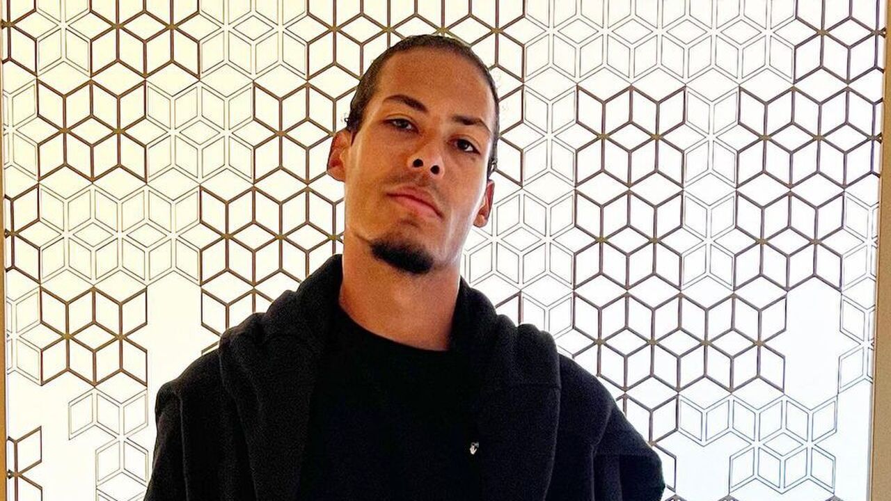 Virgil van Dijk luxe horloge Instagram
