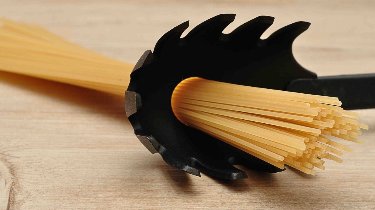 waarom gat in spaghetti-opscheplepel (1)