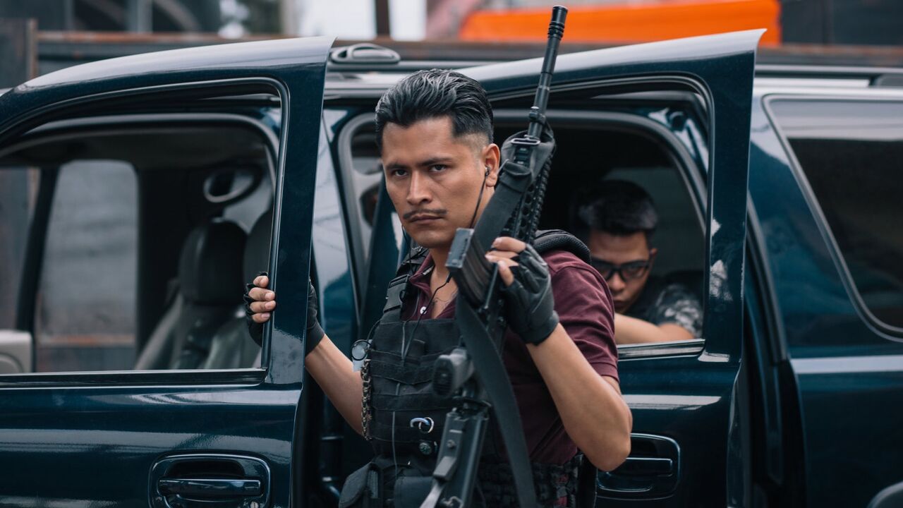 Deze nieuwe Netflix serie blaast alles en iedereen omver-2