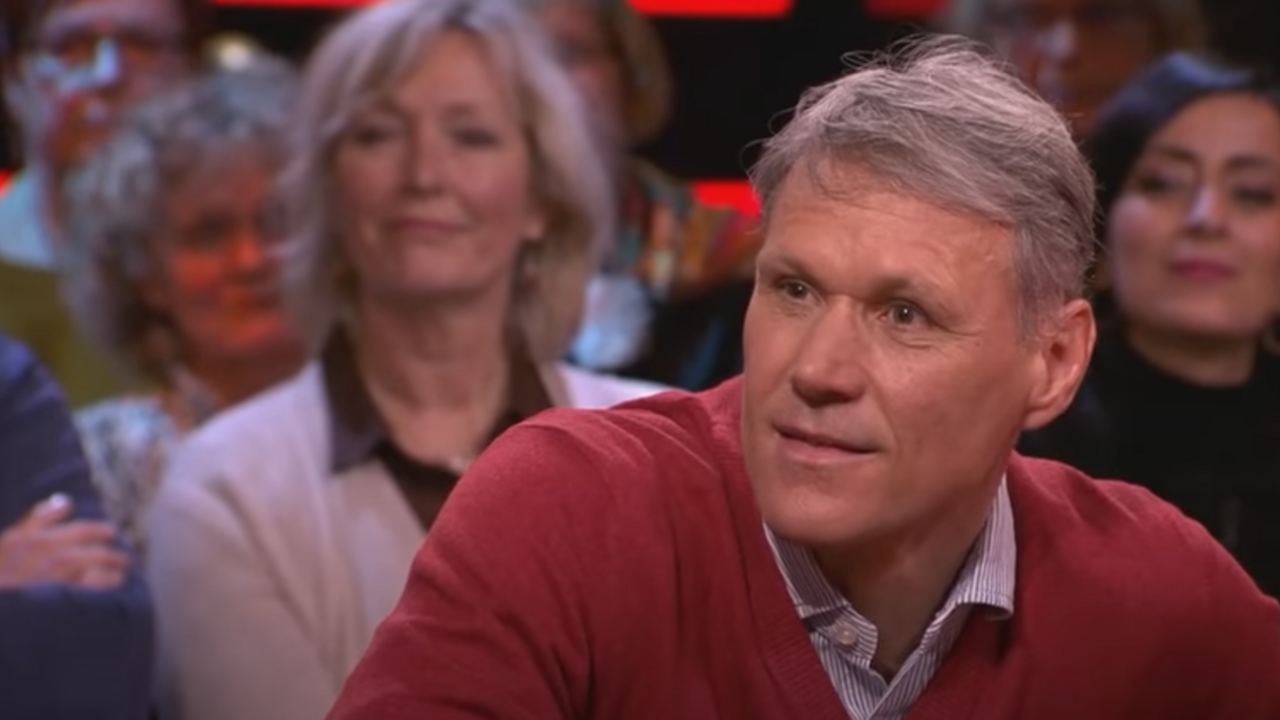 Illustratie voor: Marco van Basten maakt mega klapper met verkoop van zijn Vondelpark-villa