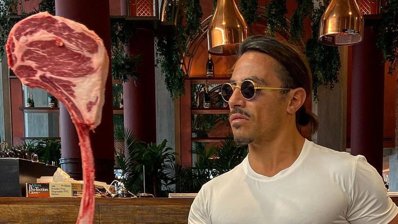 Manager van Salt Bae doet schokkende onthulling