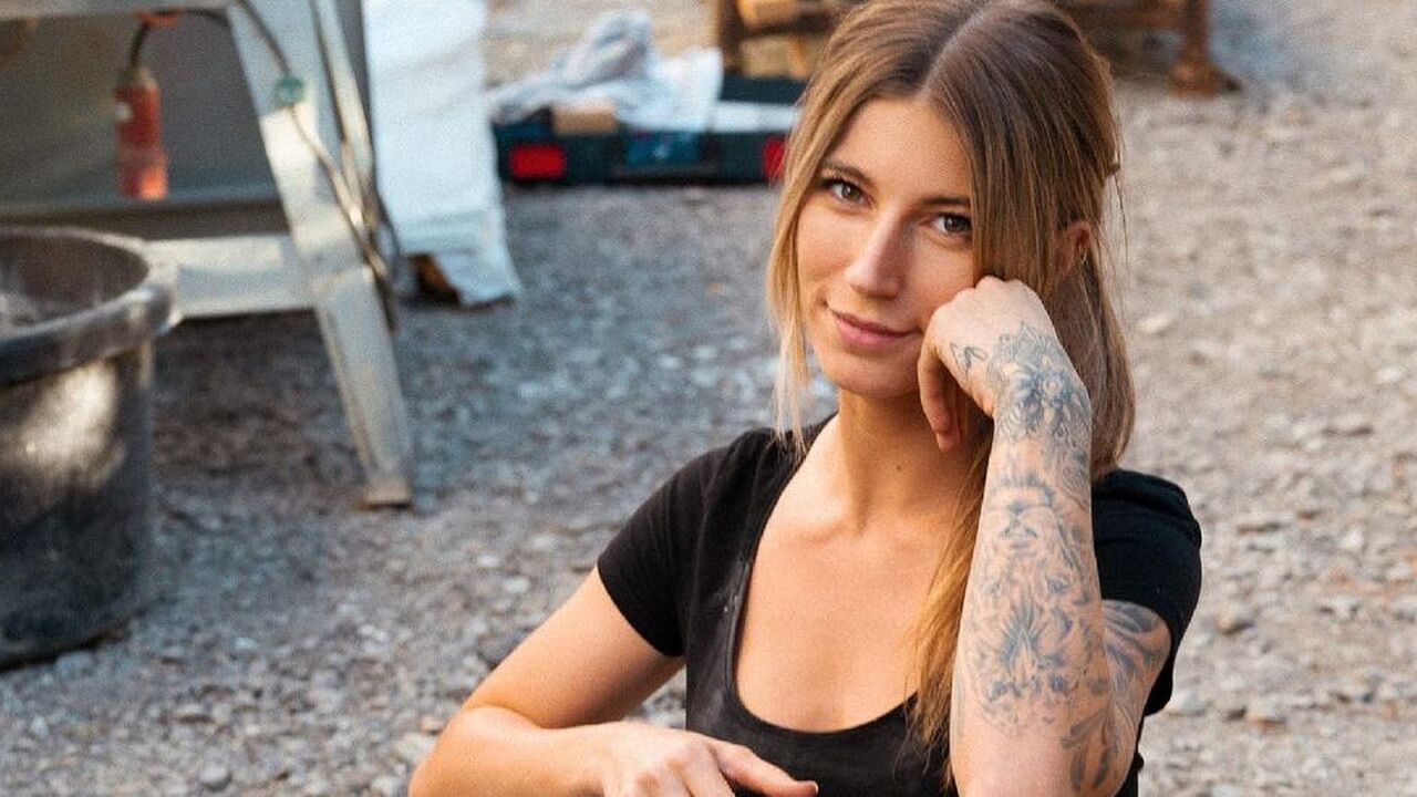 julia schafer instagram tiktok