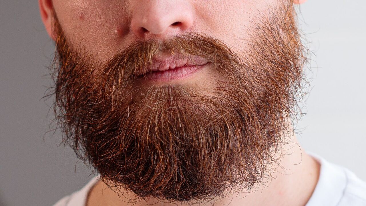 hoelang duurt het om lange baard te laten groeien
