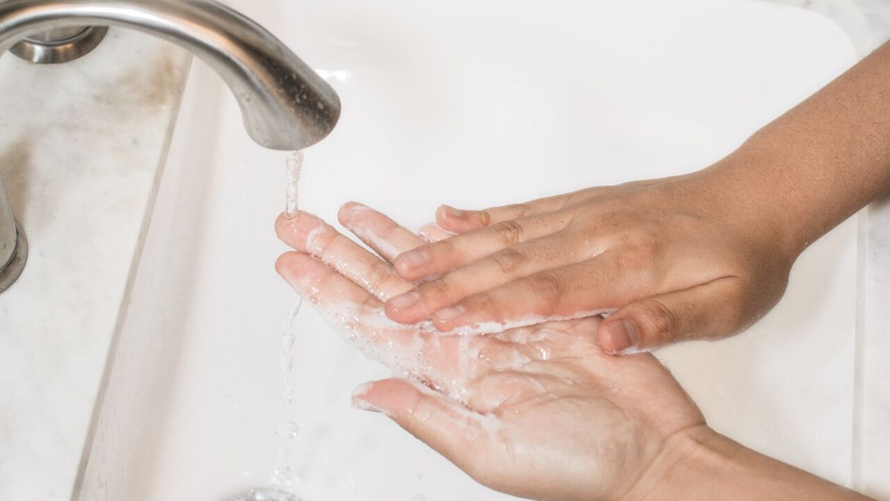 kan handzeep gebruiken om gezicht te wassen
