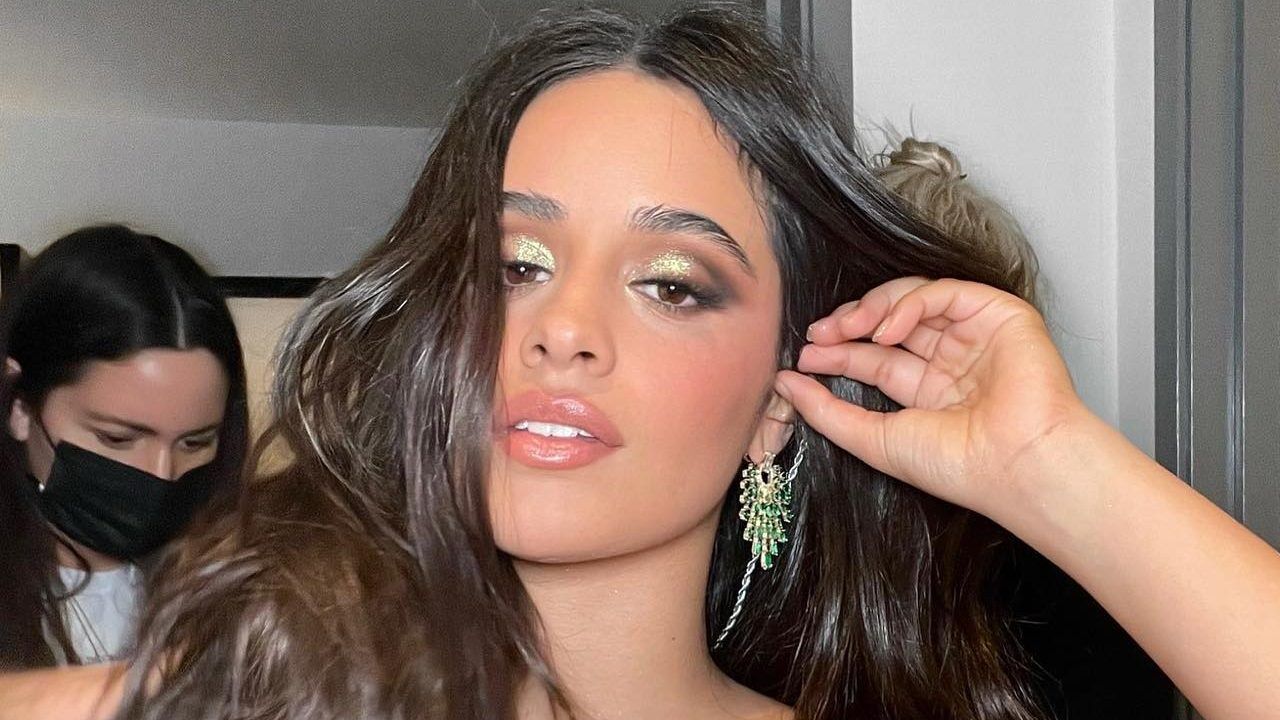 camila-cabello-flasht-live-tv