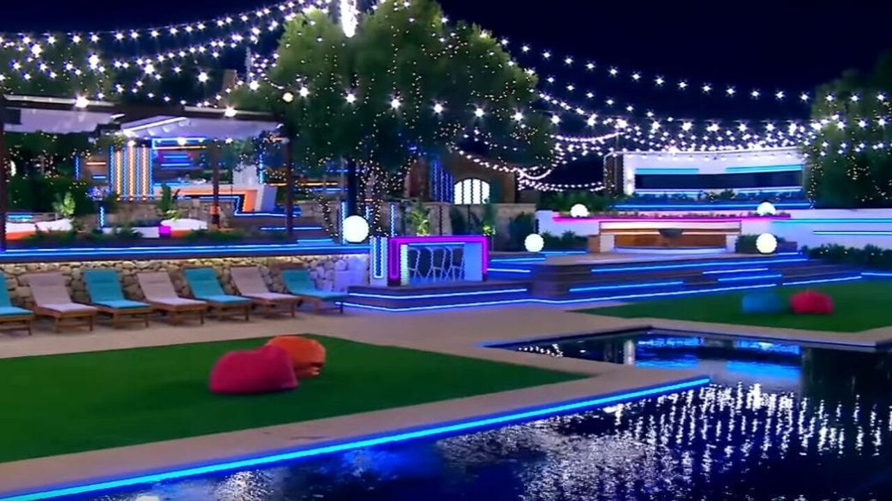 love island villa verkocht
