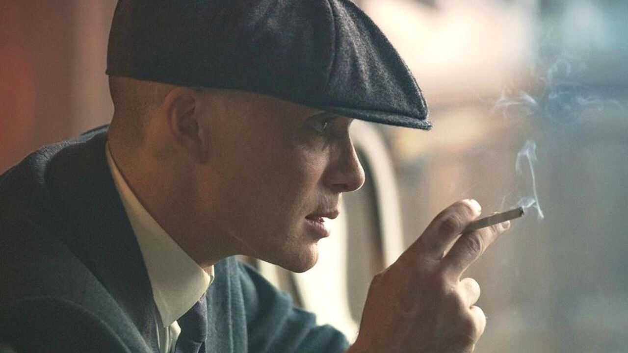 thomas shelby roken sigaretten lippen