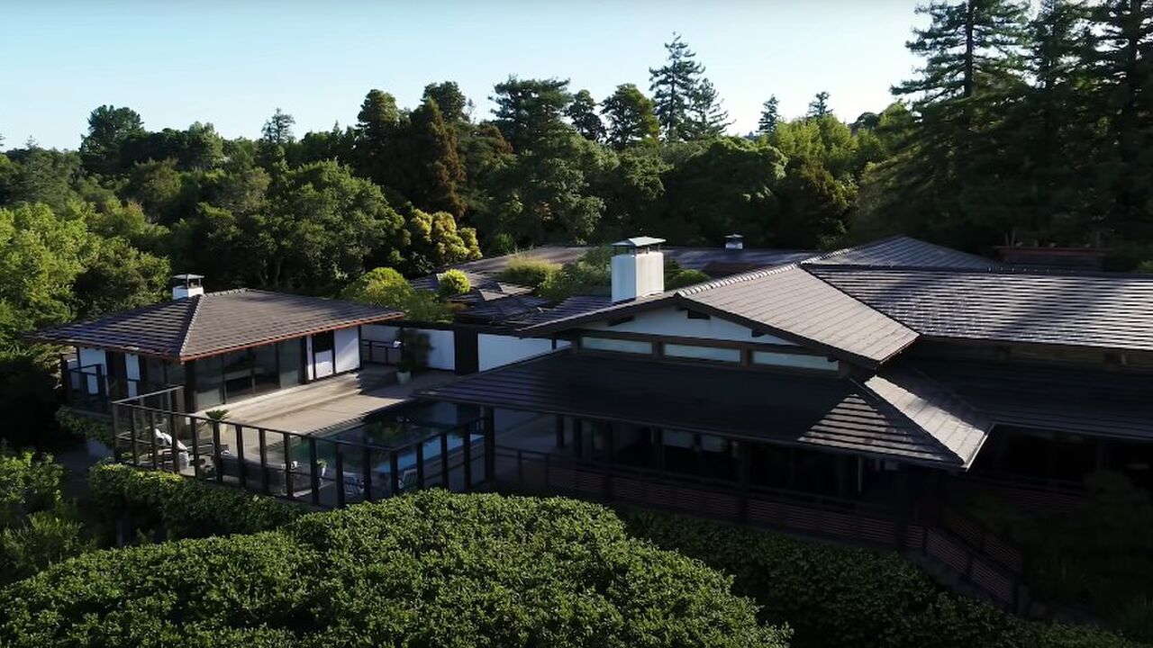 mansion