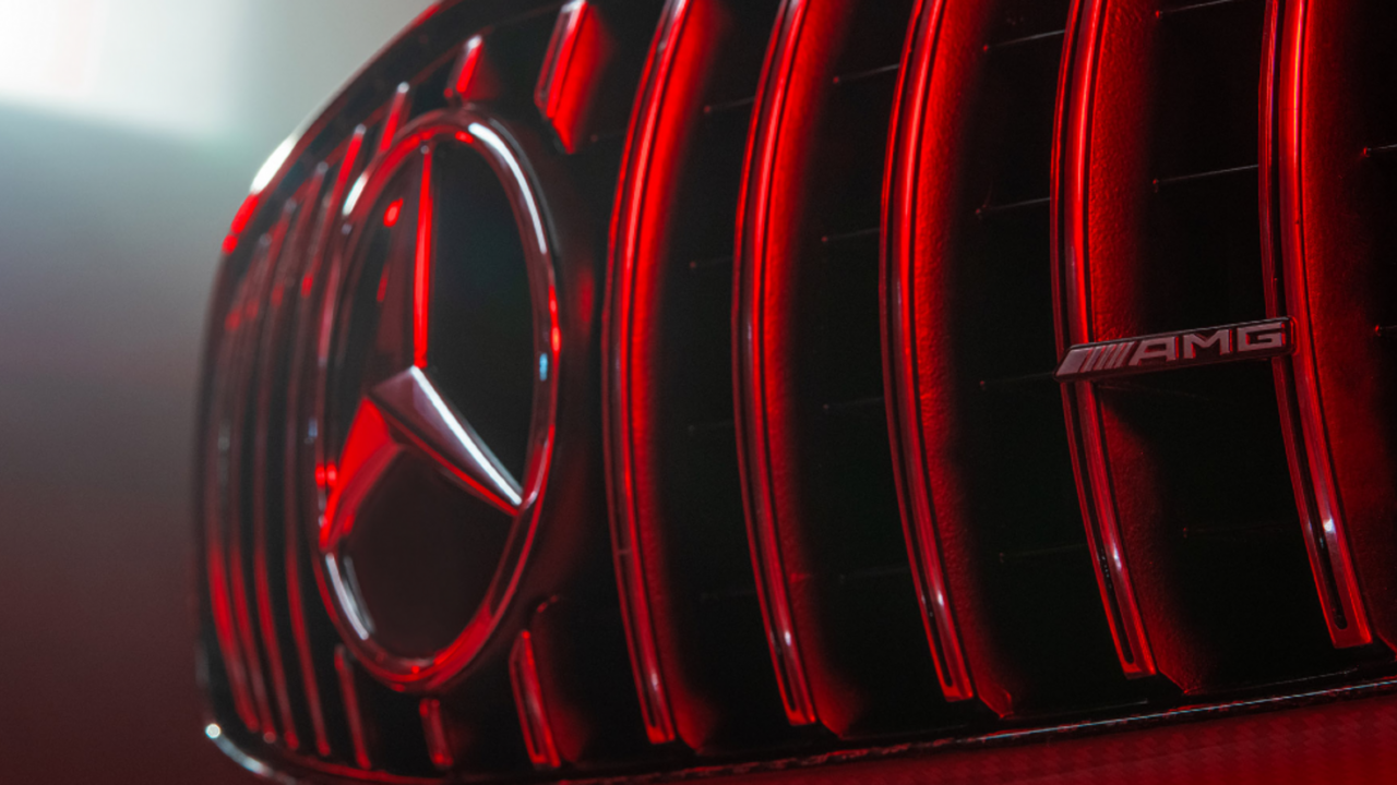 Nieuwe AMG Mercedes speaker