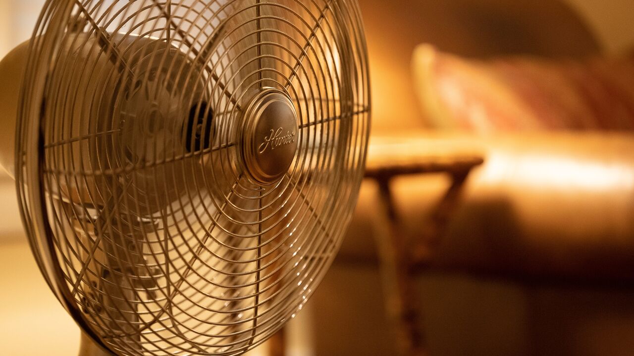 Slapen met de ventilator aan is niet goed voor de gezondheid
