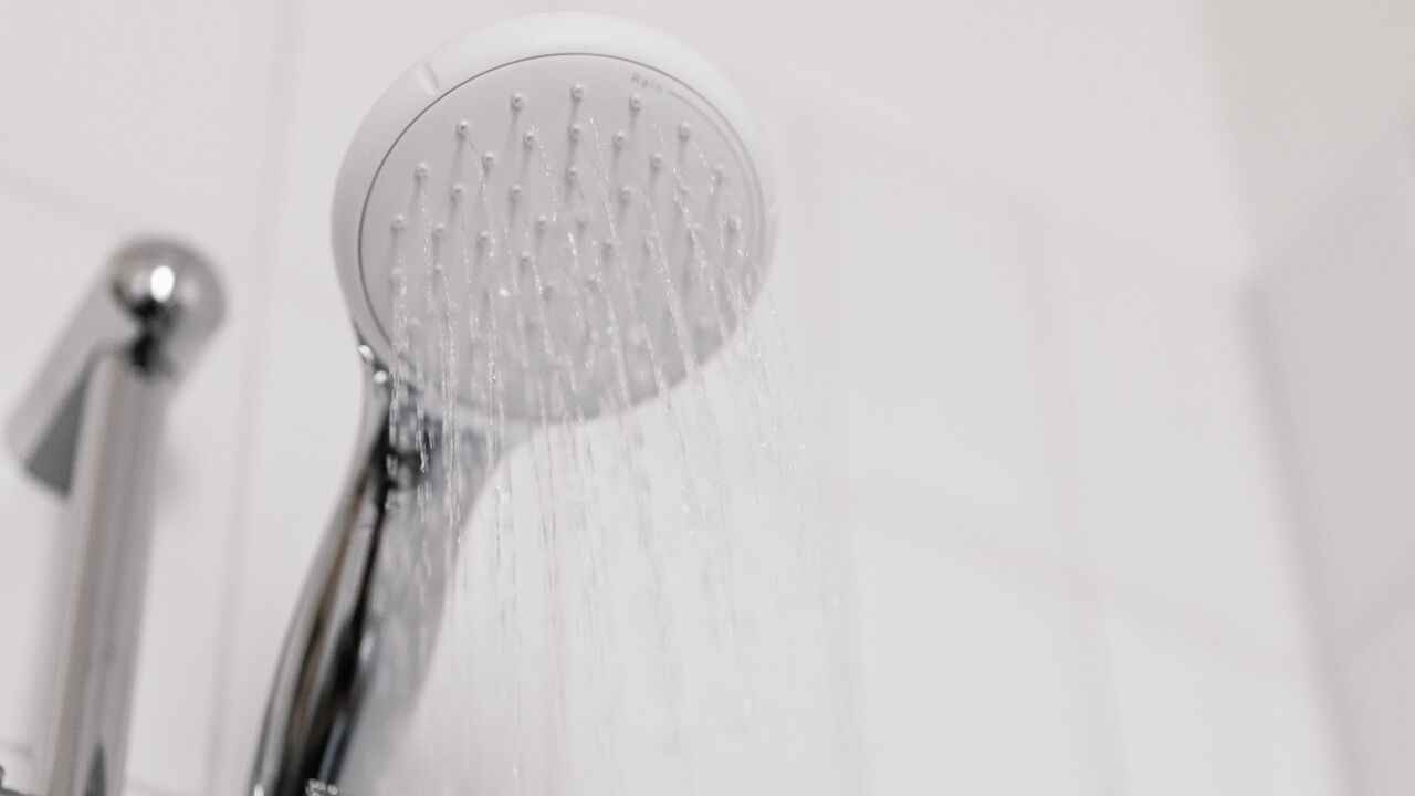 hoe duur douchen water elektra gas prijzen 2022