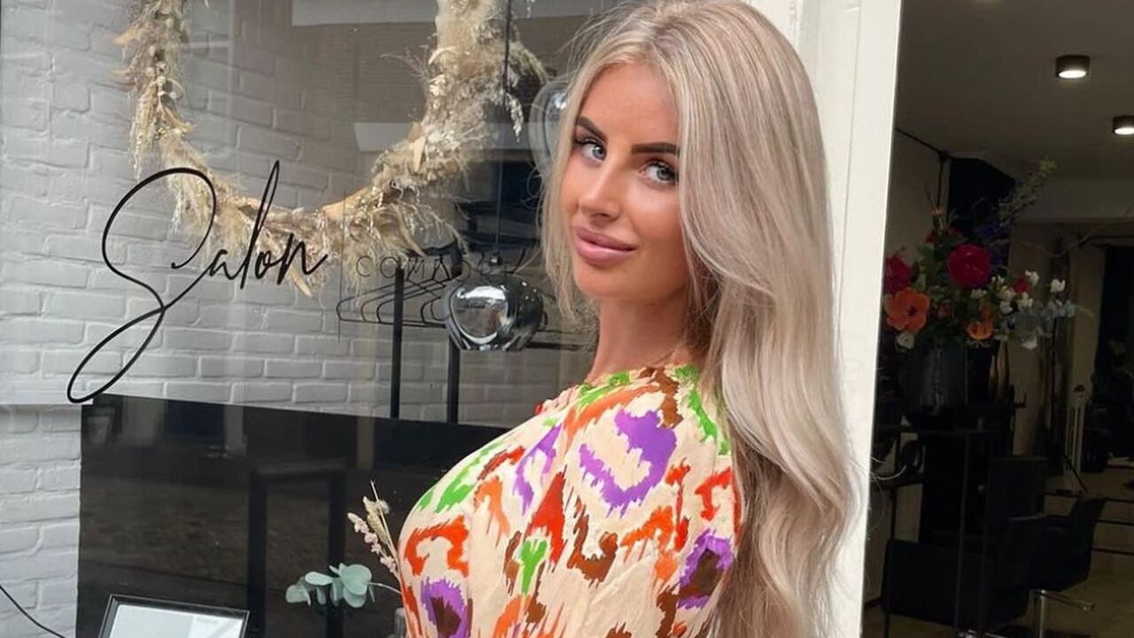 temptation island cleo instagram hunkemoller