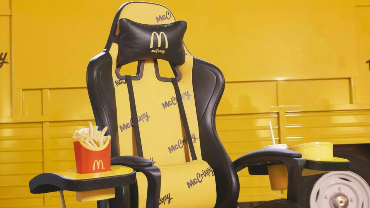 McDonald's gamestoel met houders