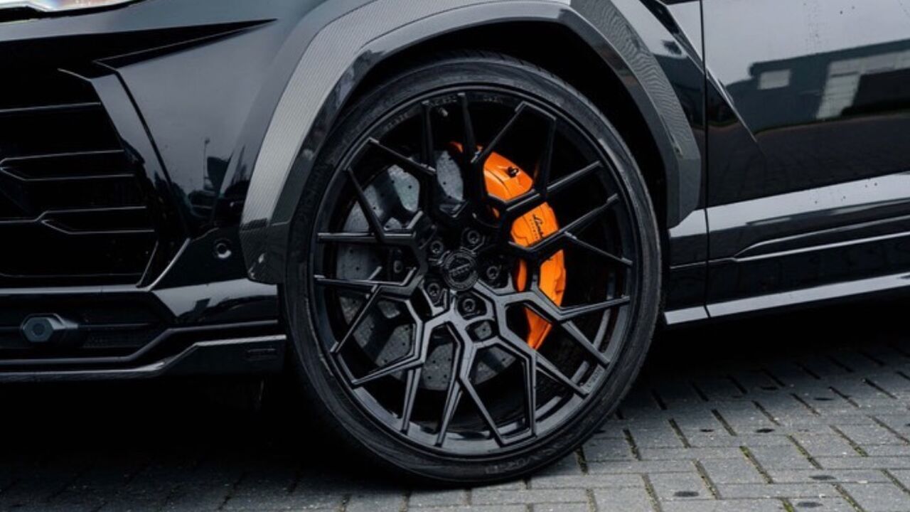 joel beukers lamborghini urus te koop