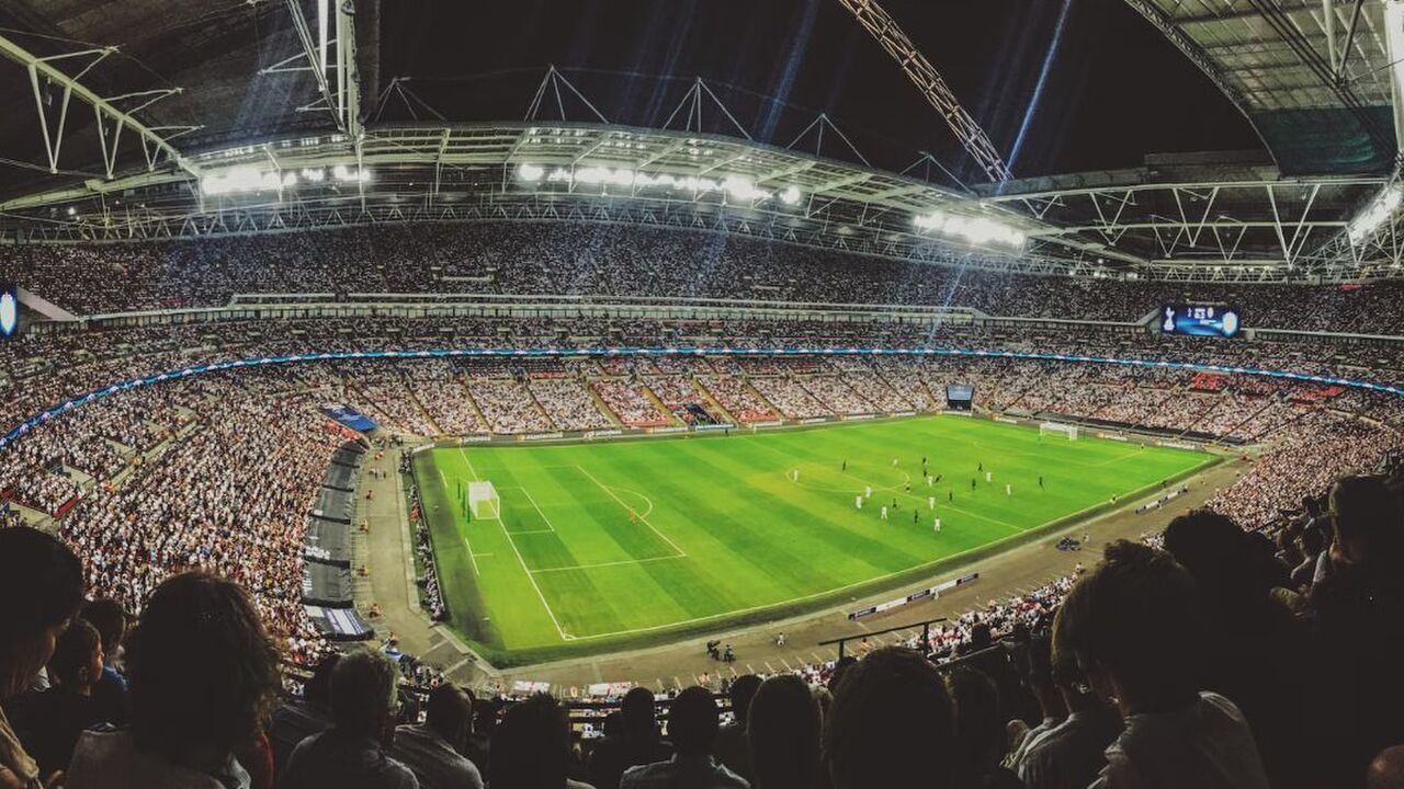Luidruchtigste Champions league voetbalstadions ter wereld beste sfeer
