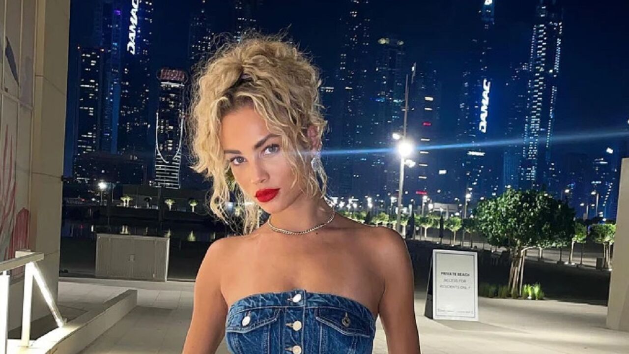 Illustratie voor: Zo woont model Rose Betram in Amsterdam