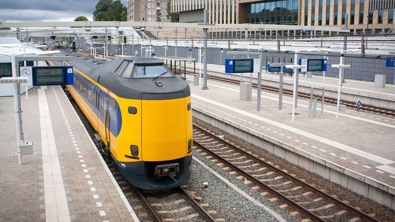 waarom ov in nederland zo duur