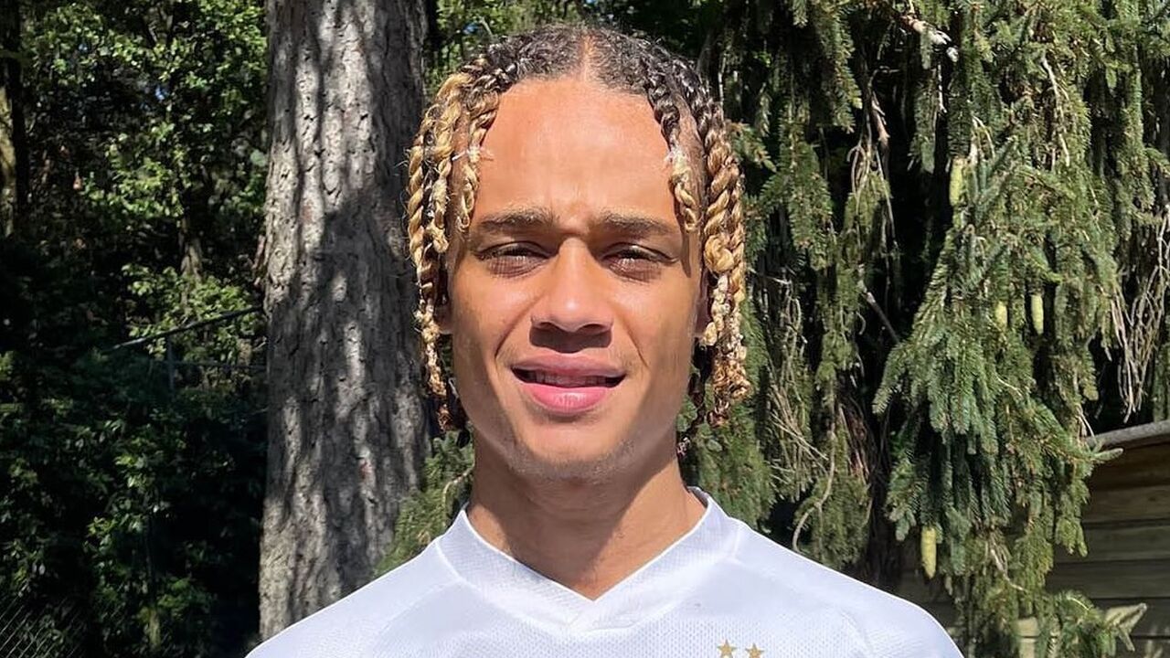 xavi simons koopt villa someren
