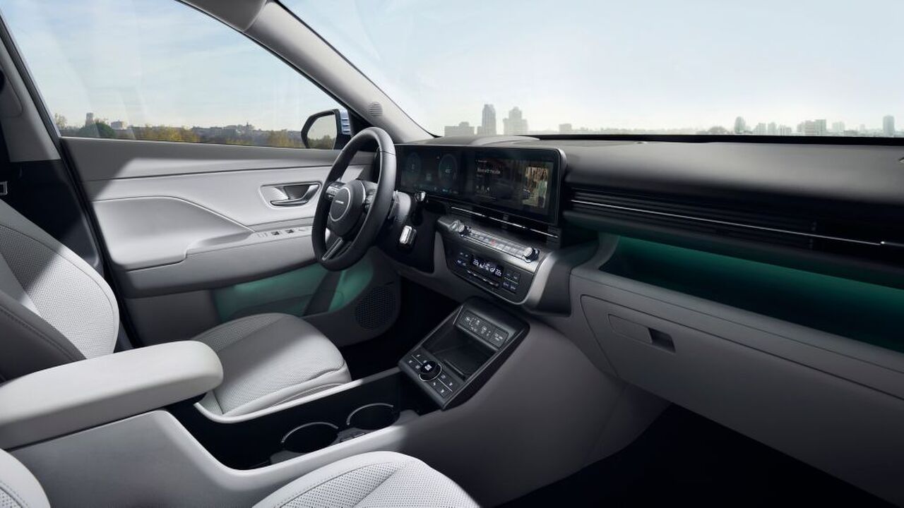 hyundai-kona-electric-world-premiere-2023-interior-01_wid_1024
