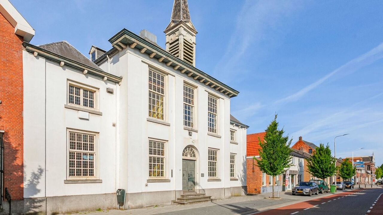 funda woning oud gemeentehuis zeeland te koop