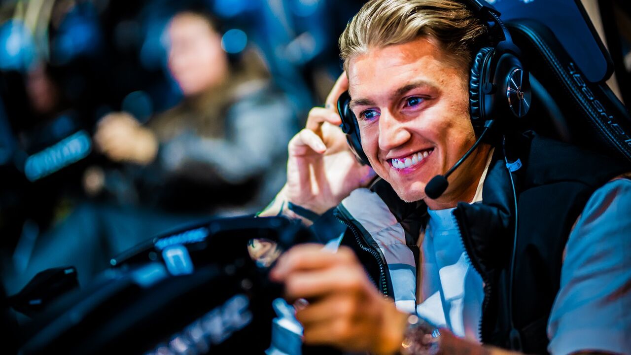 heineken 0.0 f1 zandvoort gp 2023