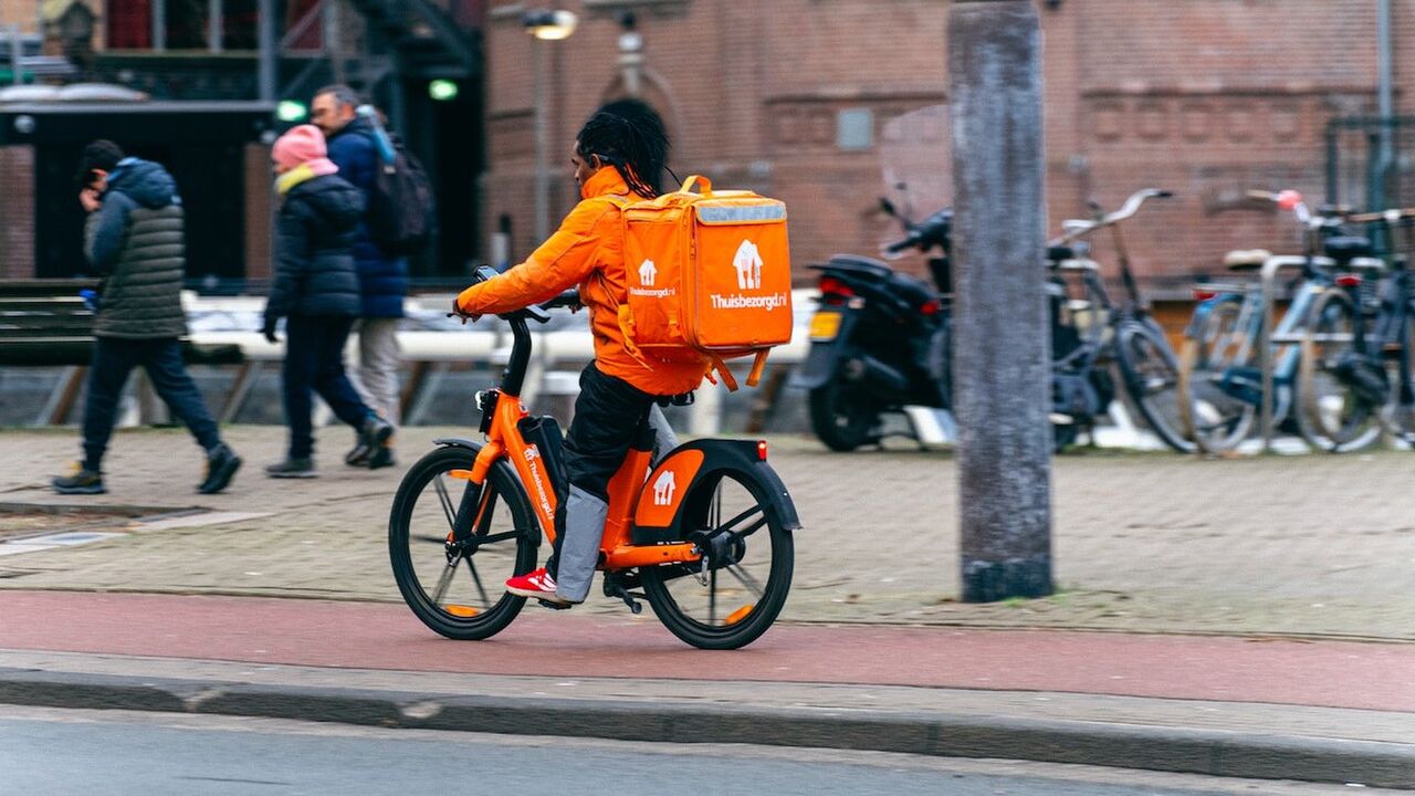 verschillen kosten thuisbezorgd ubereats