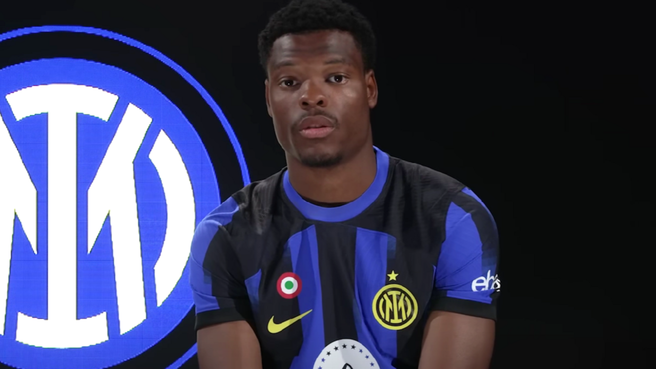 salaris denzel dumfries 5