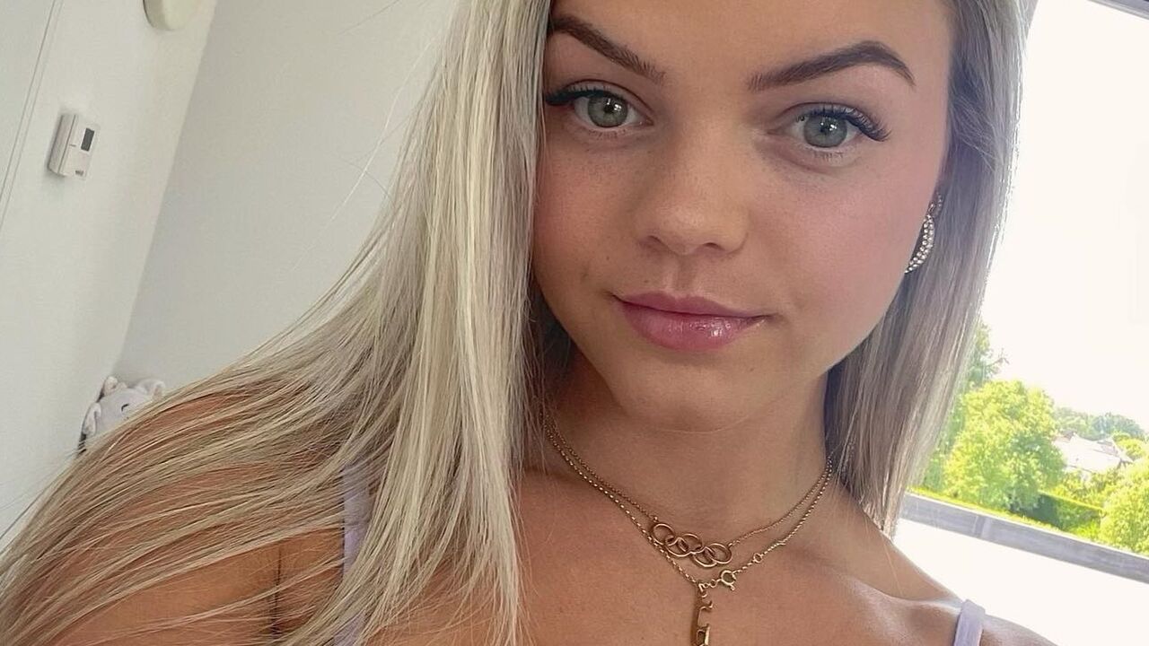 loena hendrickx