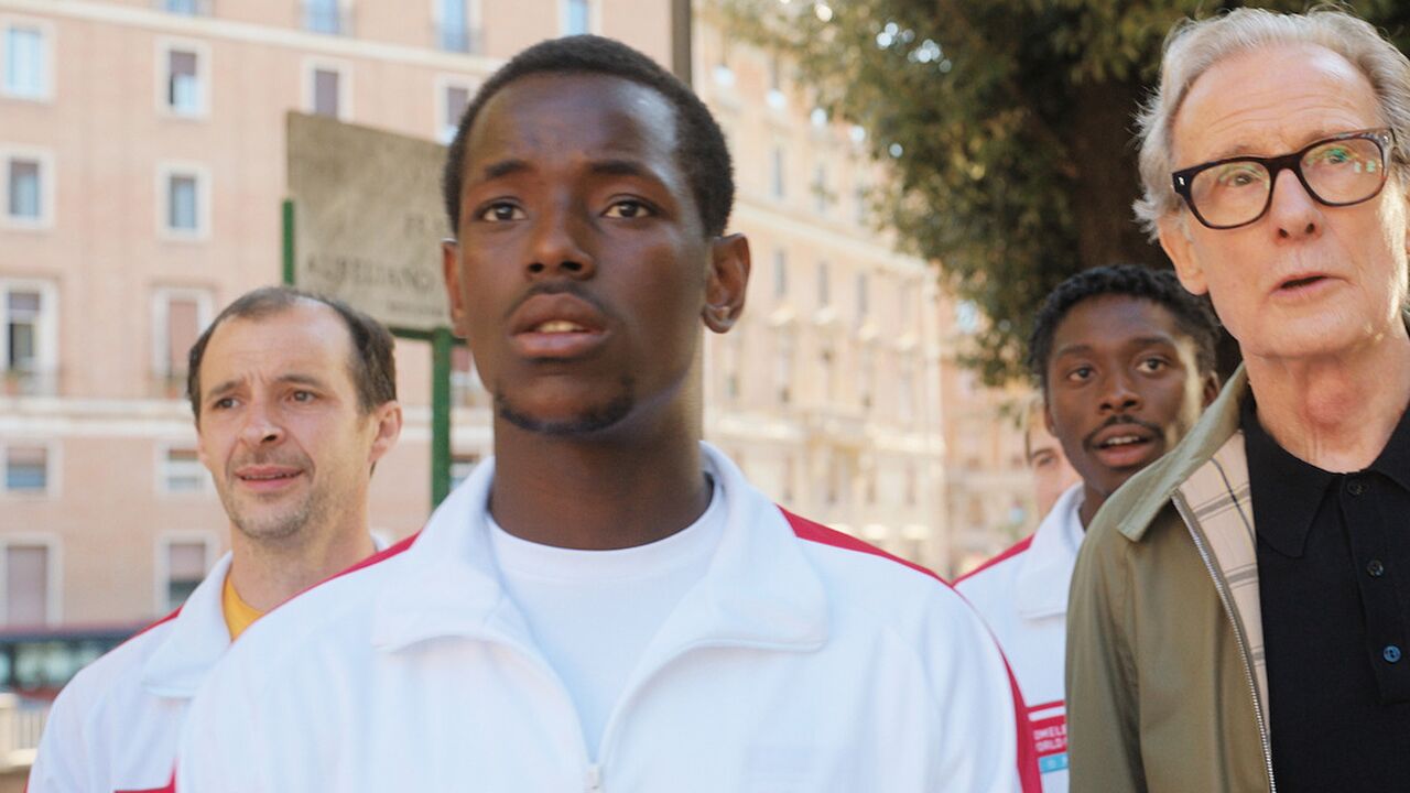 the beautiful game voetbal film netflix