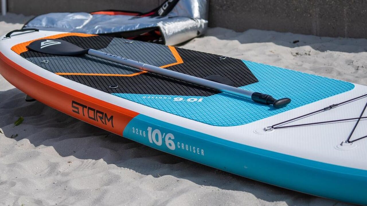 Illustratie voor: Zomerse deal: Albert Heijn geeft 160 euro korting op volledige SUP-board set