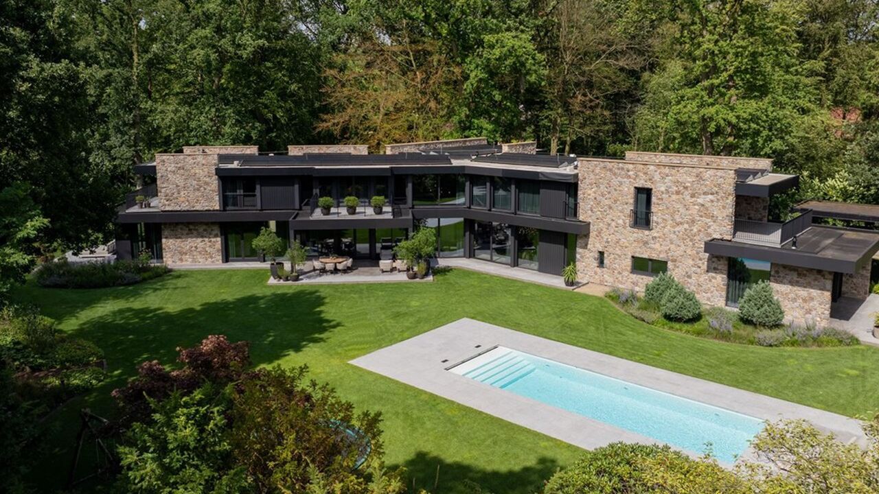 Illustratie voor: Fantasie op Funda: Brabantse villa van € 7,5 miljoen maakt je stoutste dromen werkelijkheid
