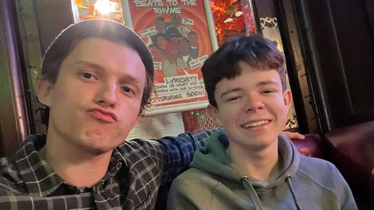 vermogen tom holland