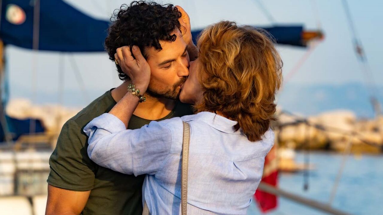 nieuwe netflix serie Inganno deceitful love