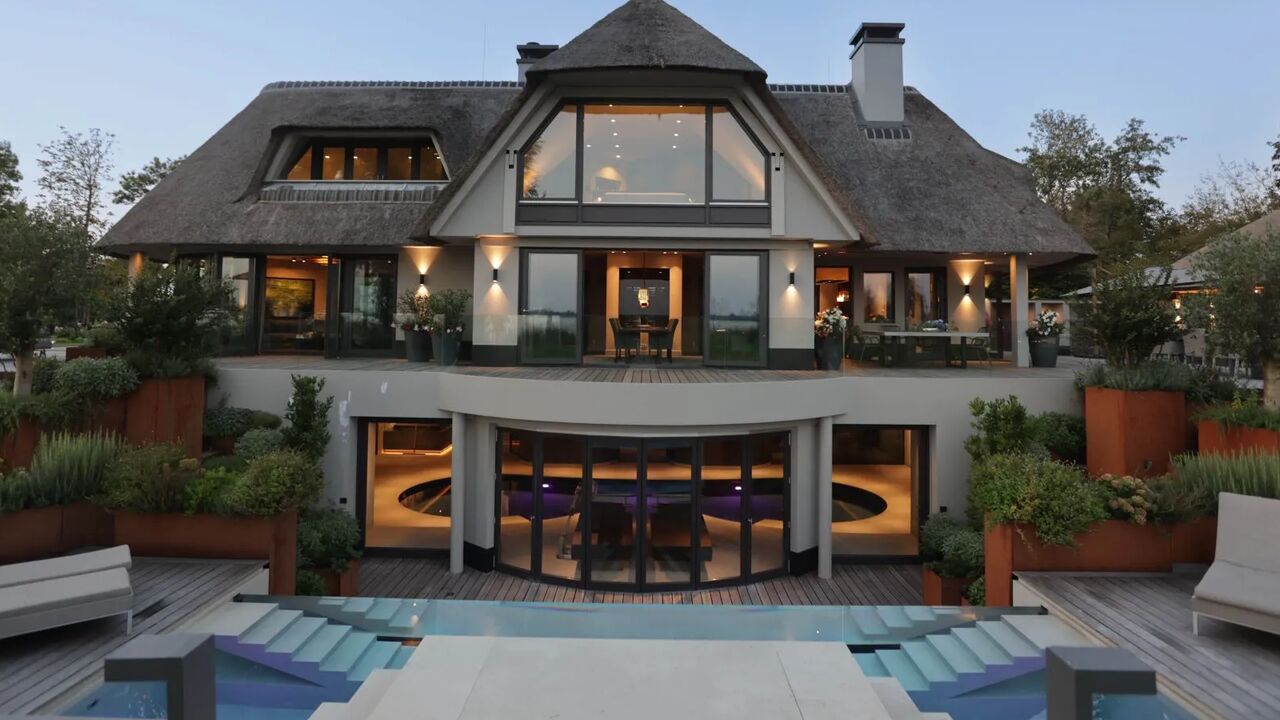 villa 14 miljoen loosdrechtse plassen funda